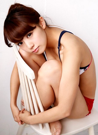 奥仲麻琴 Makoto Okunaka